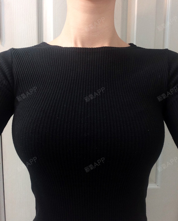 现在已经四个月了慢慢的乳沟开始有了很柔软哈