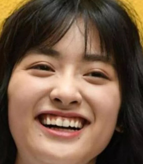 现在女明星修图是很常见的事,不修都不好意思发微博…_圈子-新氧美容