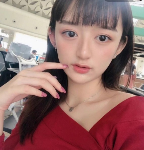 【一周网红颜值红黑榜】,hi～美少女们晚上好,今天_圈子-新氧美容整形