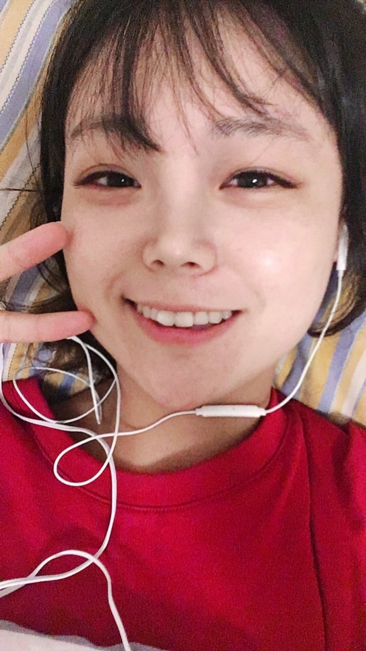 一笑就出来的大门牙