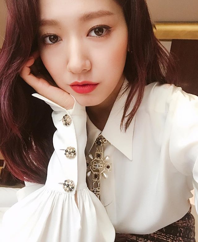 韩国女星朴信惠40岁韩国美女11岁到13岁的短发发型11岁～12岁短发发型