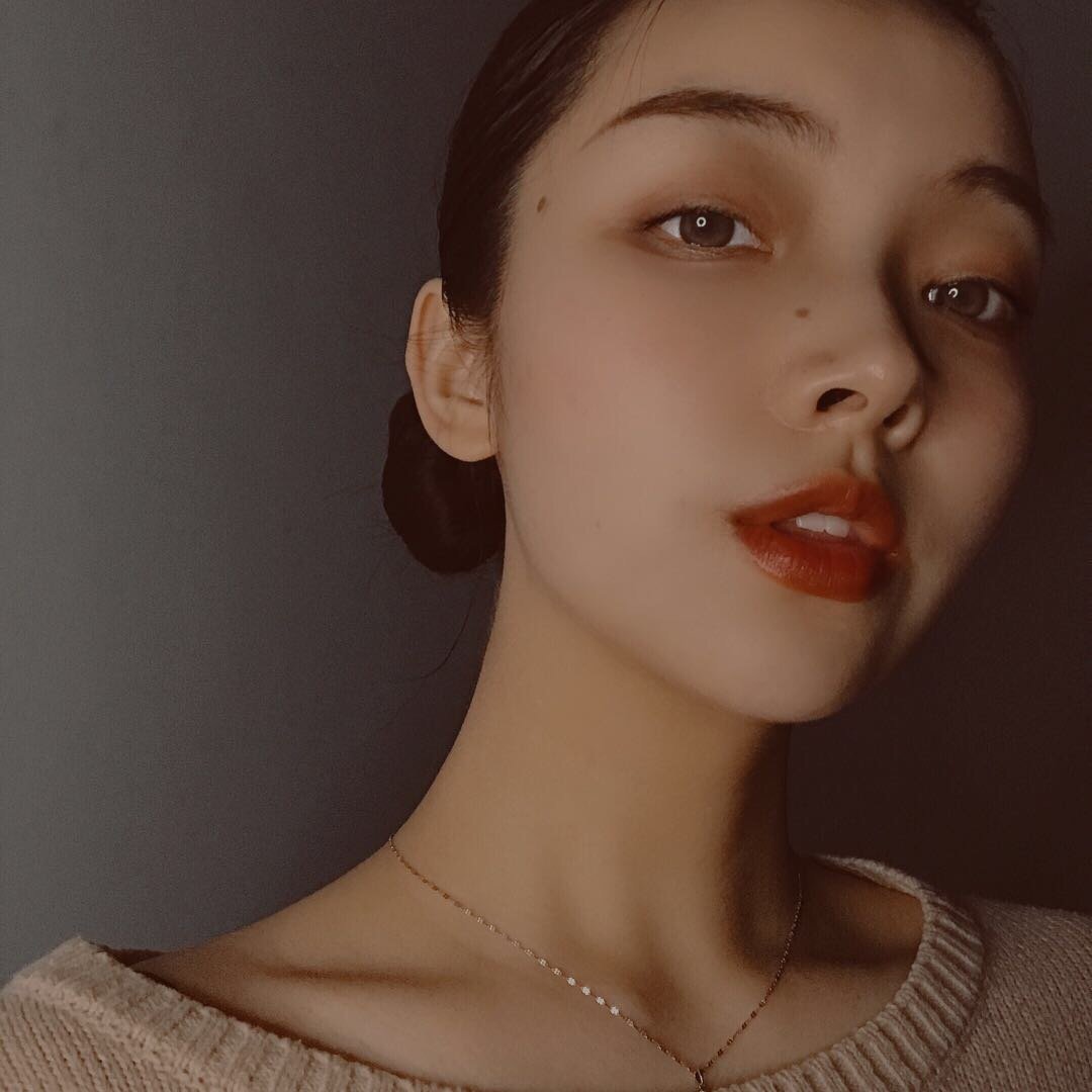 蜜汁死亡角度自拍#漏鼻孔式拍照