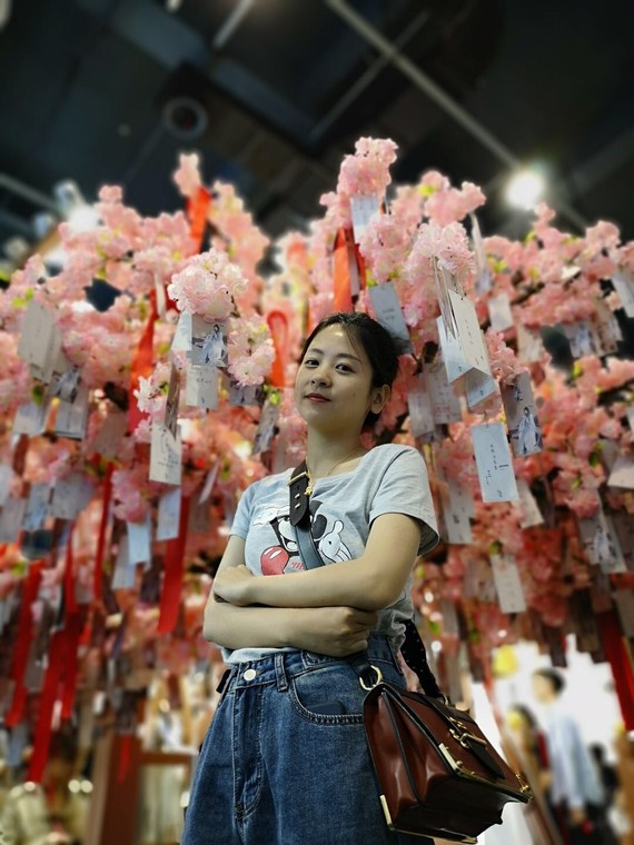 蜜汁死亡角度自拍#死亡俯视_圈子-新氧美容整形