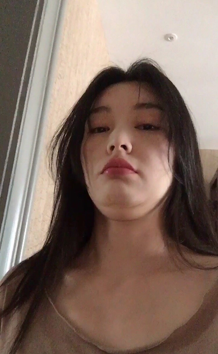 蜜汁死亡角度自拍