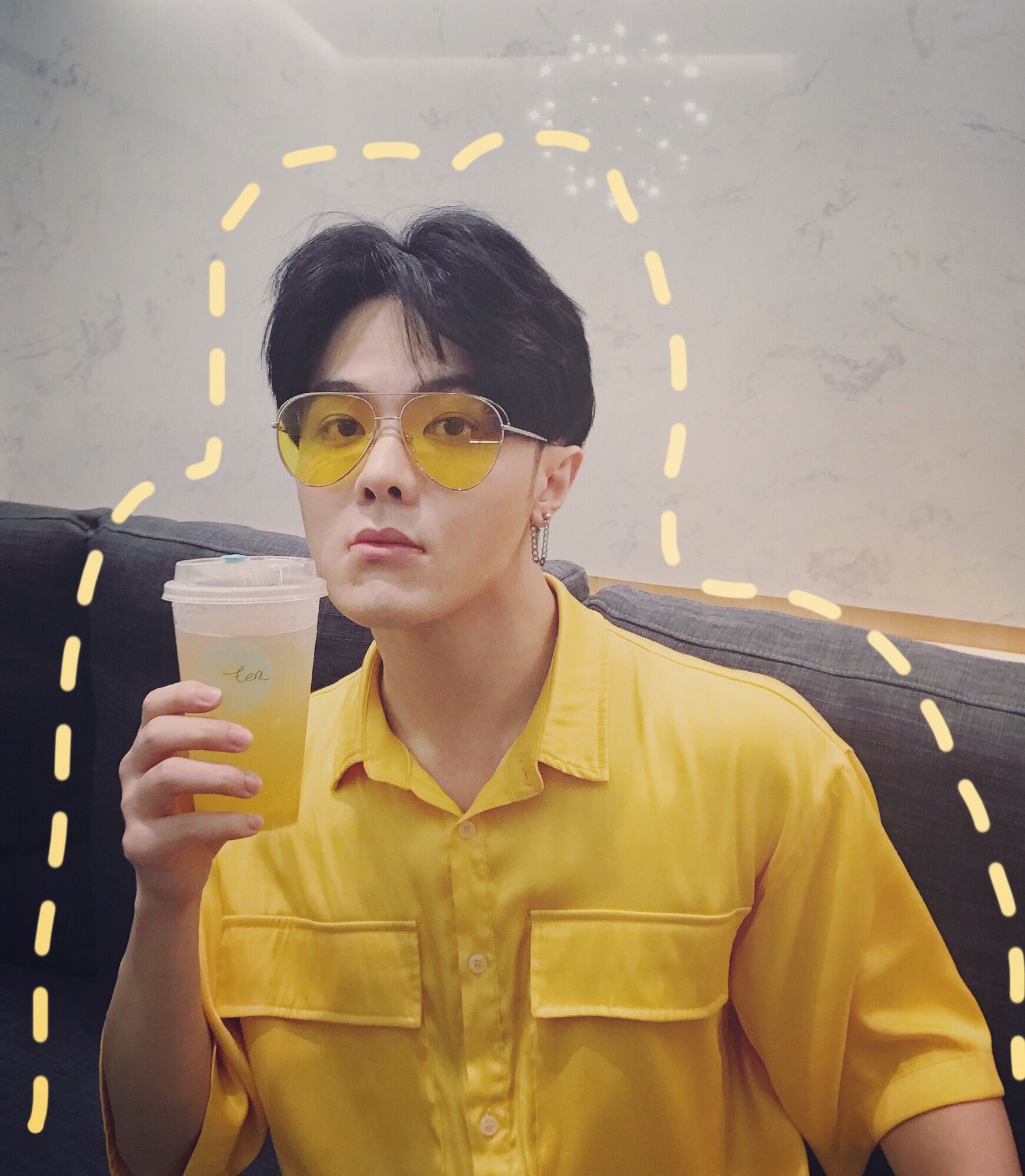 手拿饮品拍照大赛#drink me up