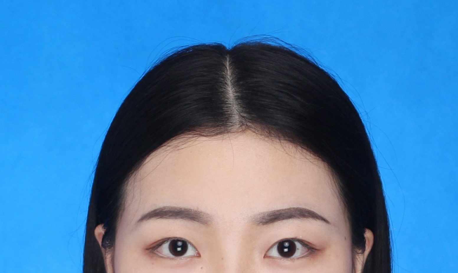 我想问一下这到底是什么眼型啊,算下垂眼吗?