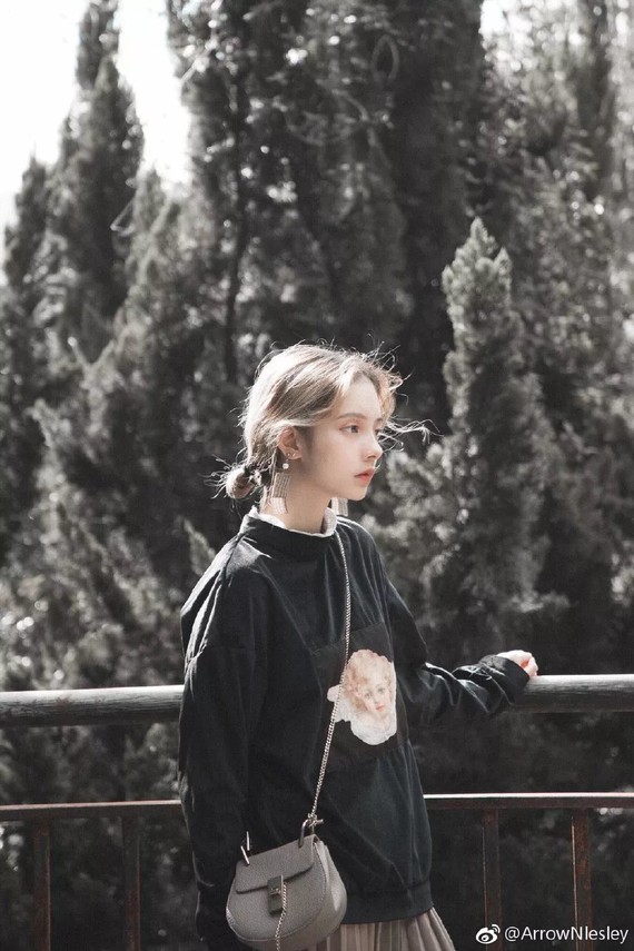 【一周网红颜值红黑榜】,hi～美少女们晚上好,今_圈子-新氧美容整形