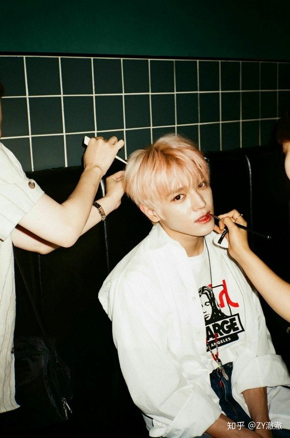 李泰容脸上体现的淋漓尽致 美少年 像外国人 清澈英气初代神颜金在中