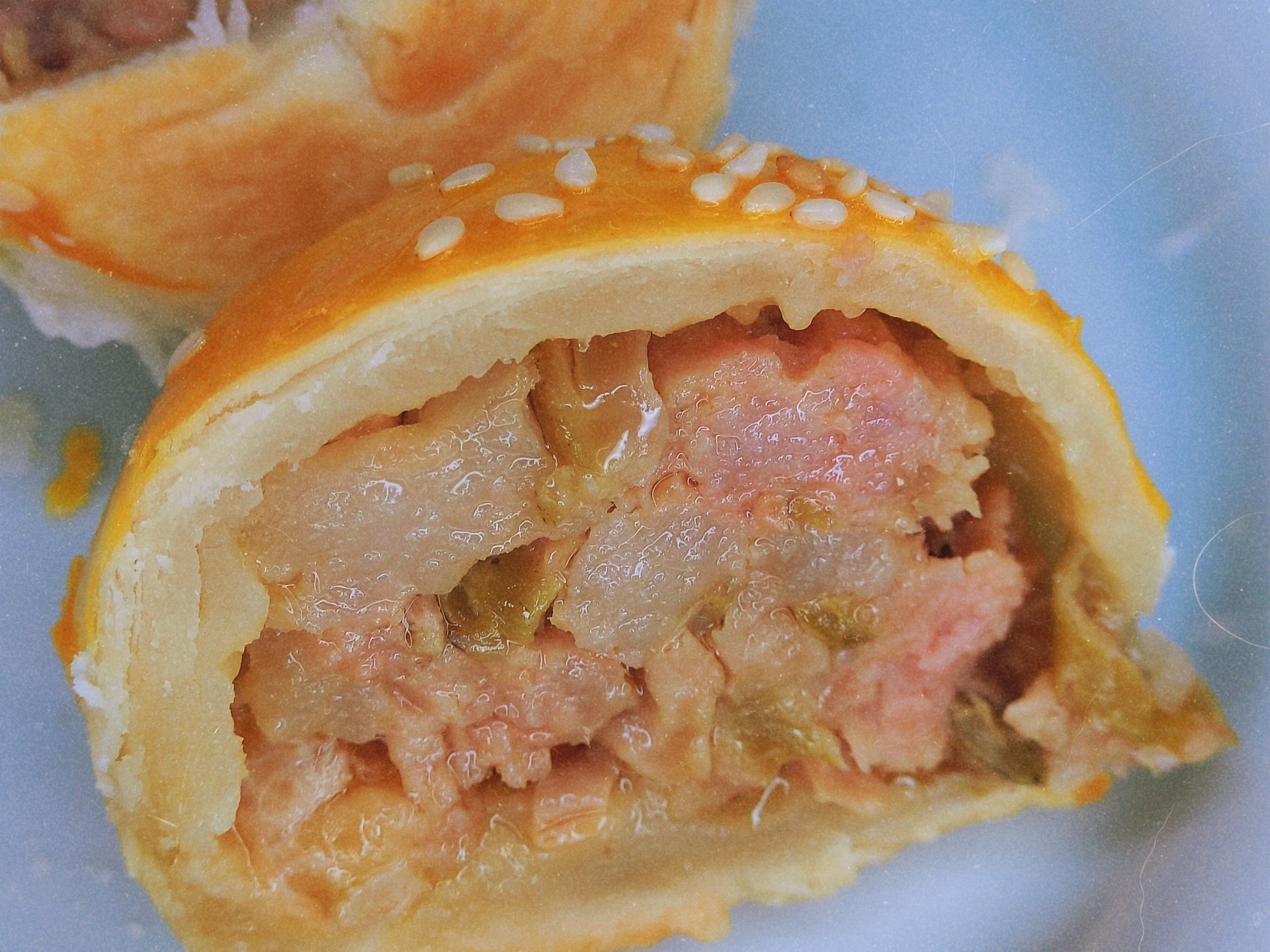 打小就爱吃榨菜鲜肉月饼