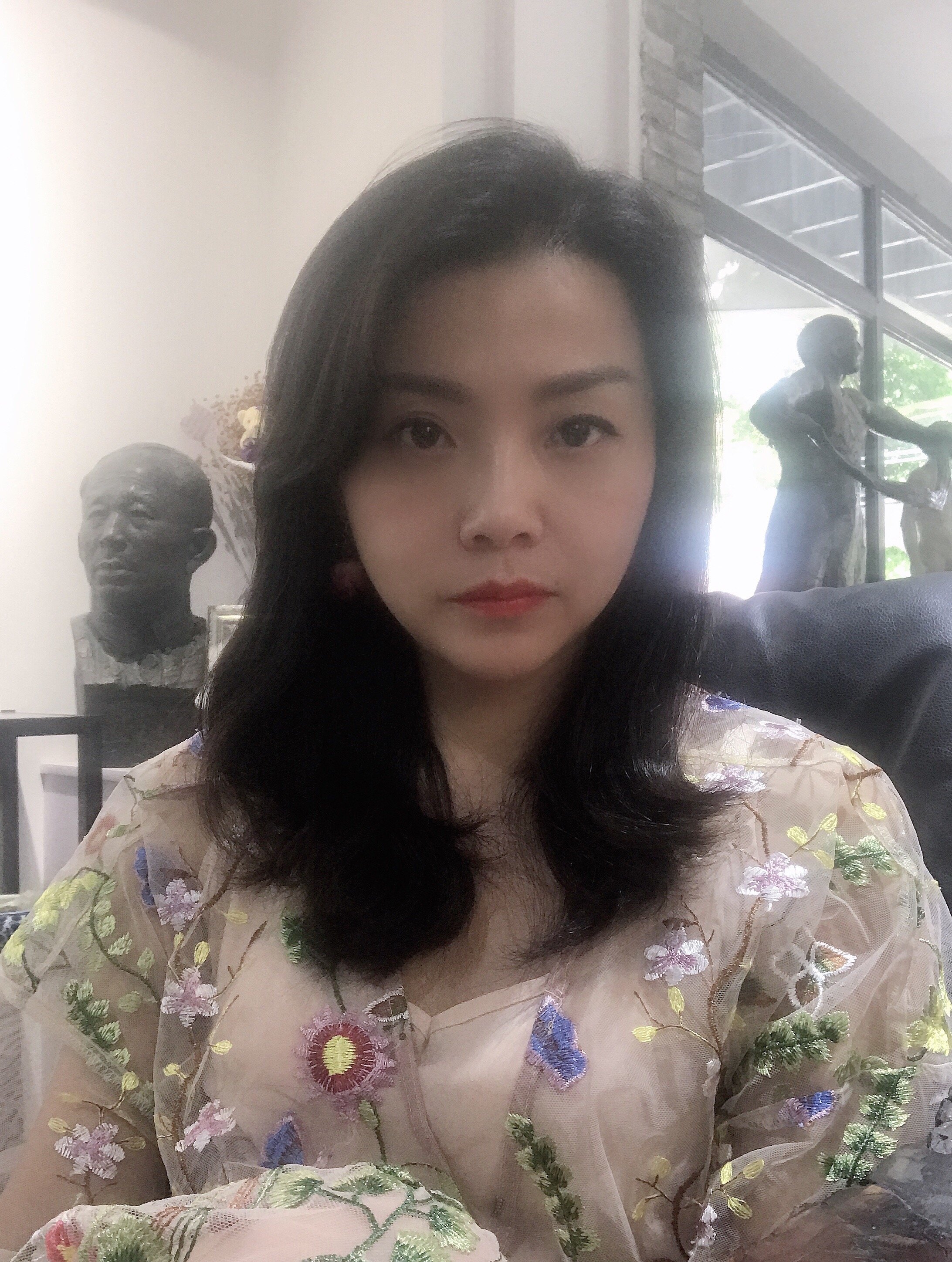 原谅老阿姨43岁的眼睛