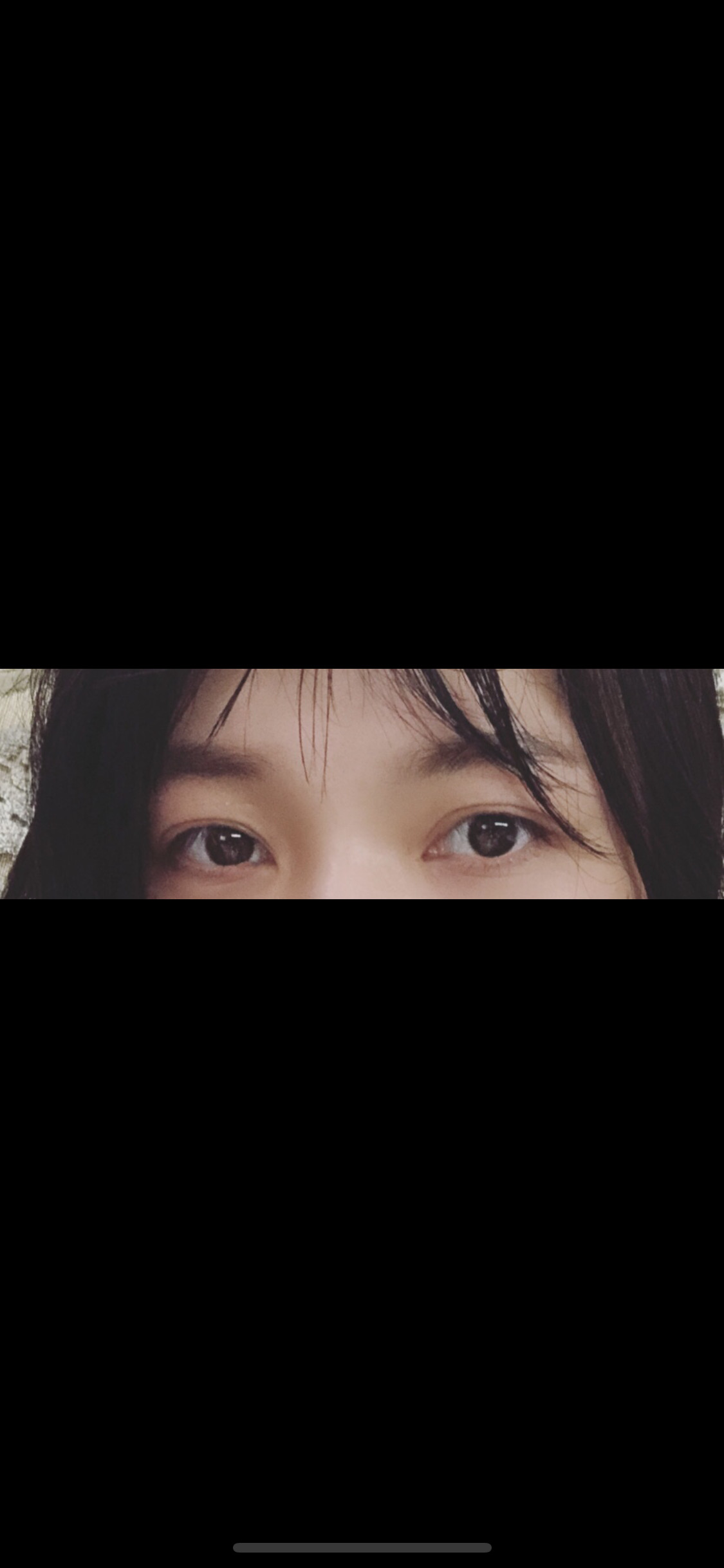 杏仁眼