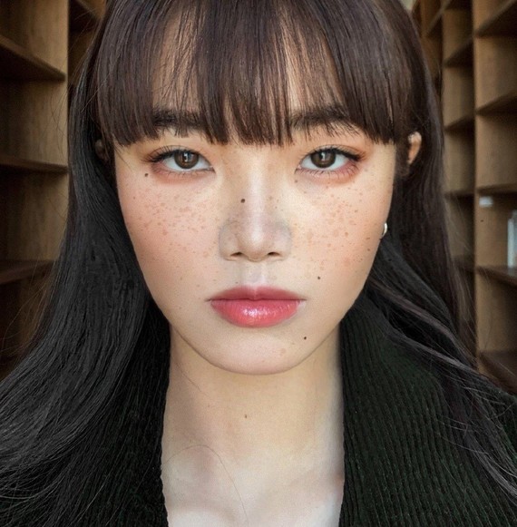 美貌也有性价比|大众脸学会这4点个人魅力值!直线u_圈子-新氧美容整形