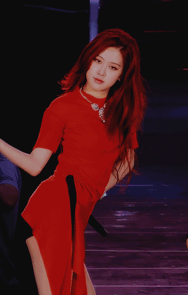 最近blackpink回归了,coco酱的心头肉肉,罗捷女士又美了,有木有?