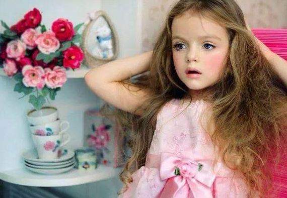 库尔尼科娃应该拥有姓名 不过现在长大了没有小时候惊艳了小雨和米妮0